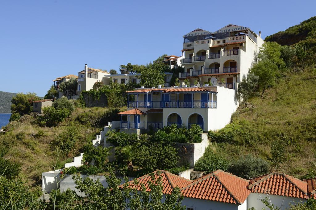Agnanti Hotel Kalamakia Exterior photo
