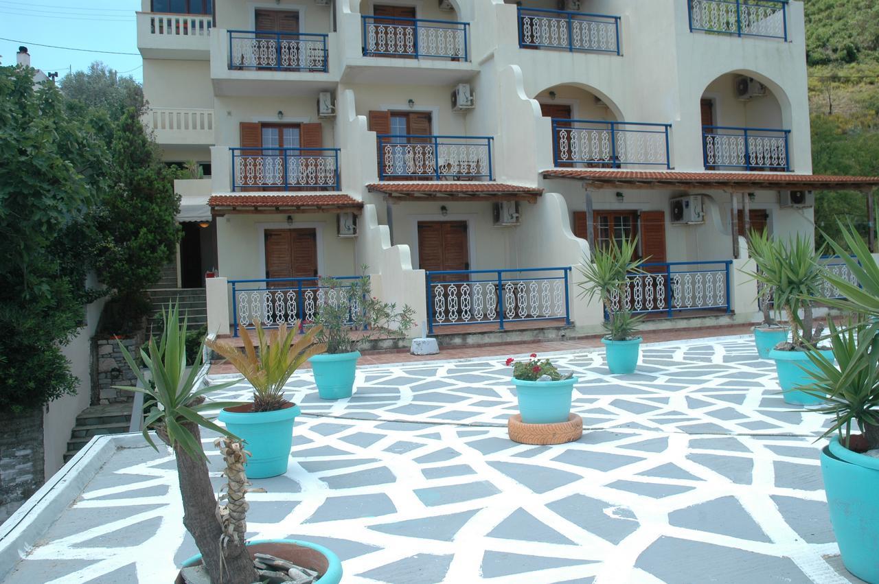 Agnanti Hotel Kalamakia Exterior photo