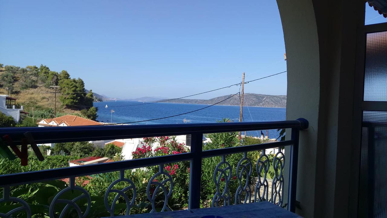 Agnanti Hotel Kalamakia Exterior photo